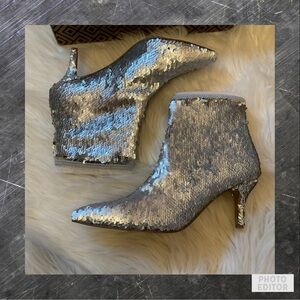 Charles By Charles David Glittering Silver Heeled Boots